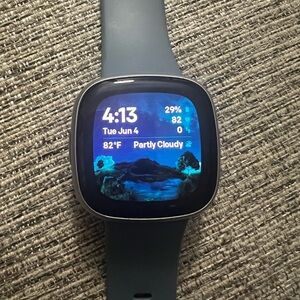 Versa 4 Fitbit